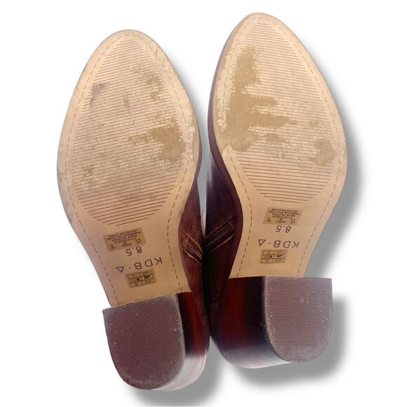 KDB Kelsi Dagger Brooklyn Watchman Booties Brown Leather Block Heel Size 8.5 - Picture 12 of 13